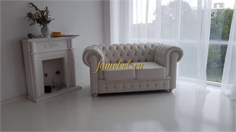 {{photo.Alt || photo.Description || 'Диван Честер 2-х местный белый'}}